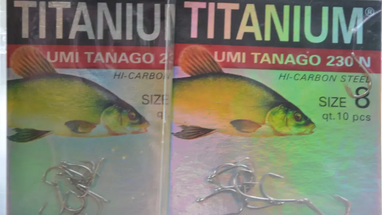 Dwa opakowania haczyków wędkarskich Titanium Umi Tanago 230N, rozmiar 8, po 10 sztuk. Idealny haczyk na lina.