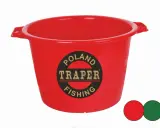 Czerwony pojemnik na zanętę z logo "TRAPER FISHING POLAND". Idealny do przechowywania przynęt wędkarskich.