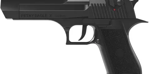 Czarny pistolet Retay Eagle X Cal 9mm, przypominający wyglądem model Desert Eagle, często kojarzony ze stalkerami.