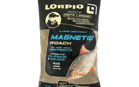 Zanęta Lorpio Magnetic Roach, formuła Piotra Lorenca. Dobre opinie wędkarzy o tej mieszance na płocie.