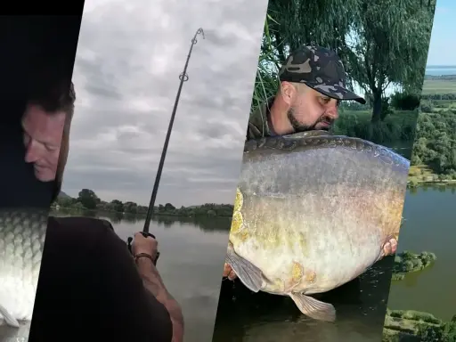 Wędkarz z potężnym karpiem, widok na jezioro i las. Sprawdź euro aqua cennik dla najlepszych wędkarskich przygód.