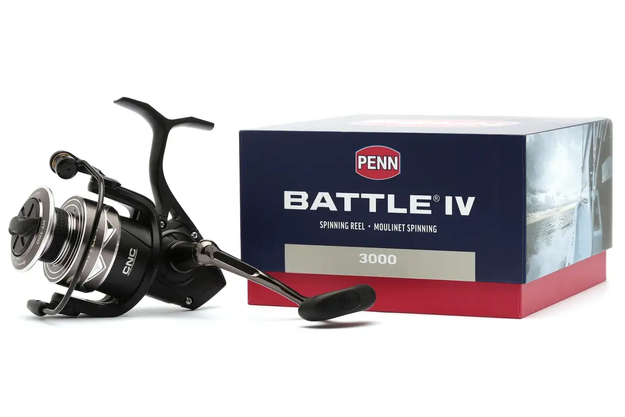Kołowrotek PENN Battle IV 3000, gotowy do akcji. Solidna konstrukcja i niezawodność dla każdego wędkarza.
